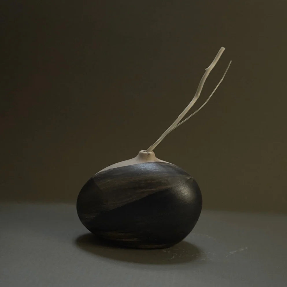 Lyvn MS Scented Diffuser 禰生日月擴香瓶